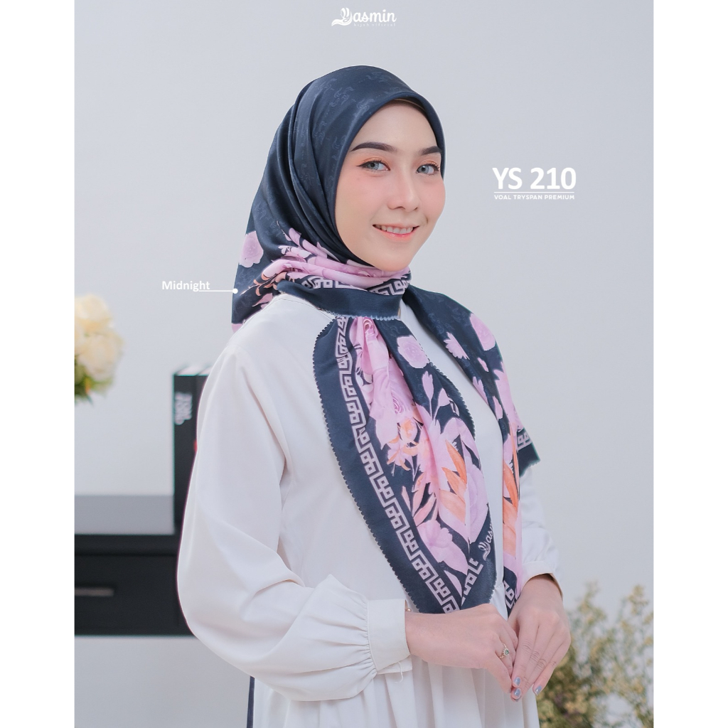 Segiempat Motif Yasmin Ys 210 Geranium Series Yasmin Hijab Segi Empat Motif Bunga Yasmin Segi Empat 