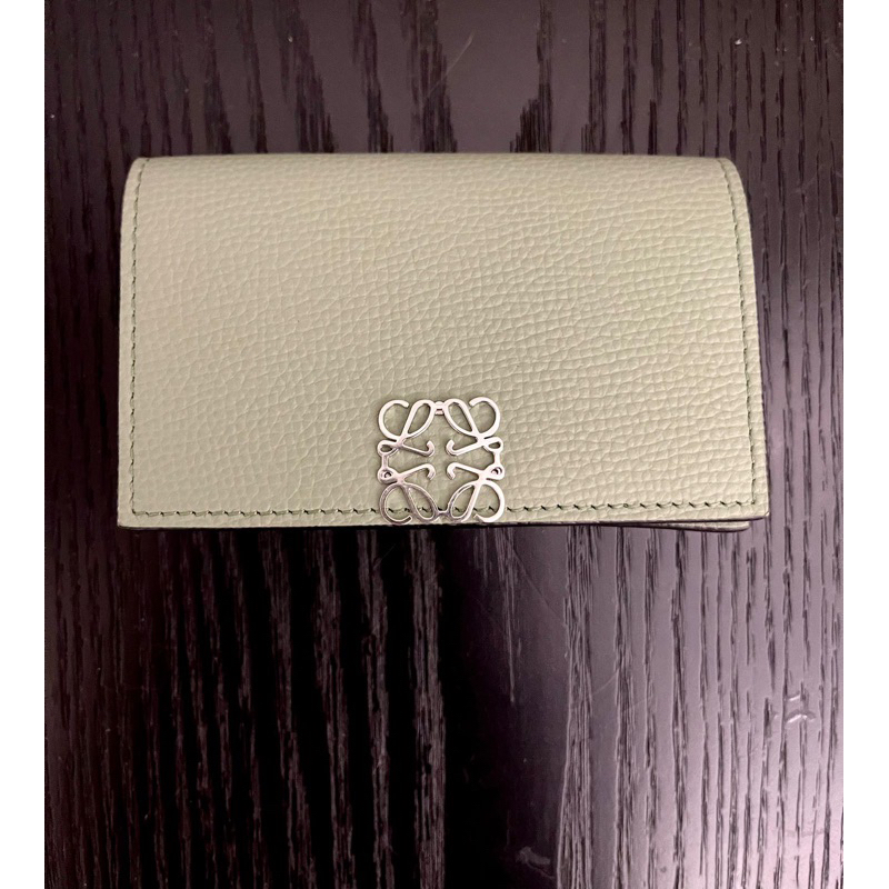 Dompet Loewe