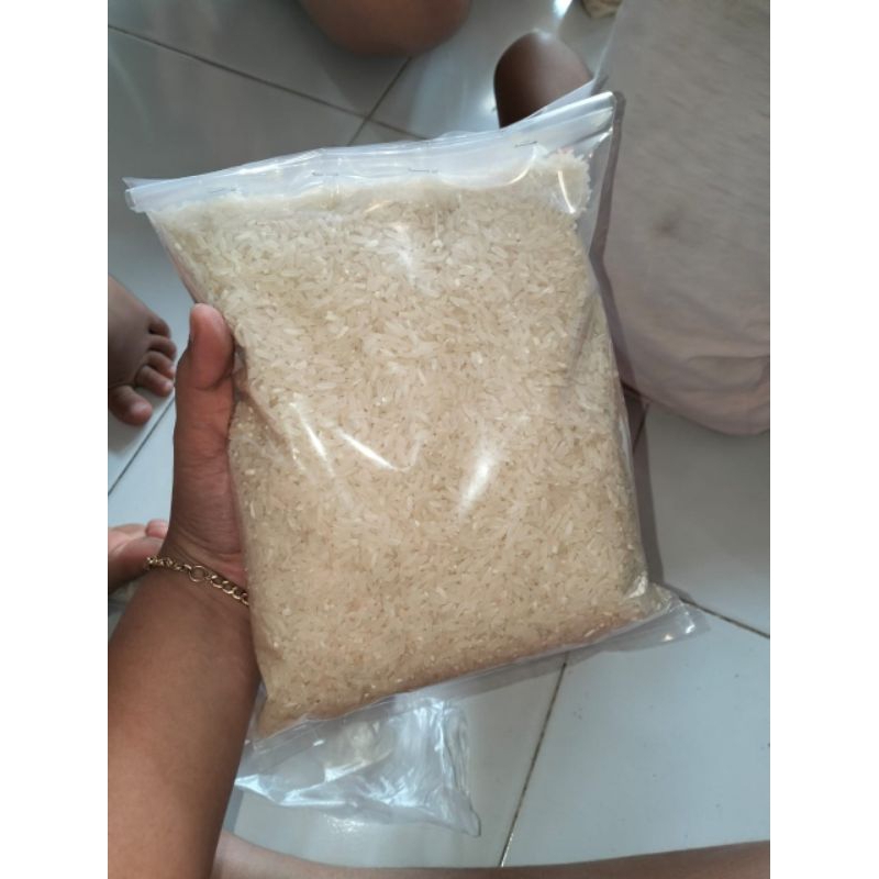 1kg BERAS MACAN TERBANG