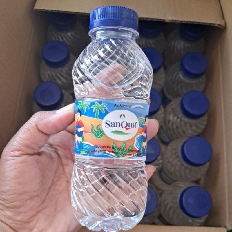 

1 DUS SANQUA BOTOL NETTO 24 PCS X 220 ML