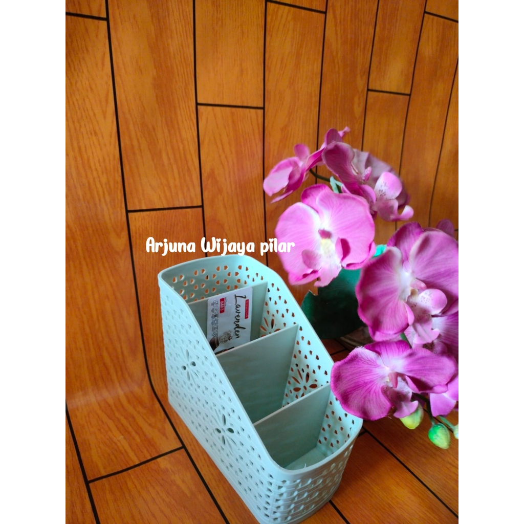 Keranjang Sekat Serbaguna Plastik Lavender Clio - 8483/Tempat sendok/Ttulisempat alat
