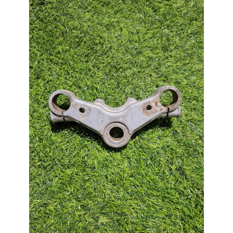 segitiga atas satria fu T atas satria fu original