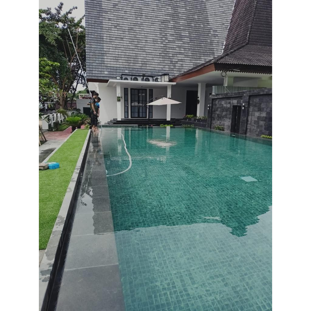 Mozaik Kolam Renang SinGres MALACHITE SQUARE Mosaic Kolam Renang Hijau