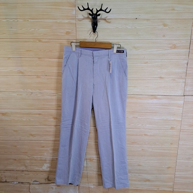 Celana Panjang Chino Kode CHN466 Penthouse Size 30 LP 80cm P 95cm OL 21cm