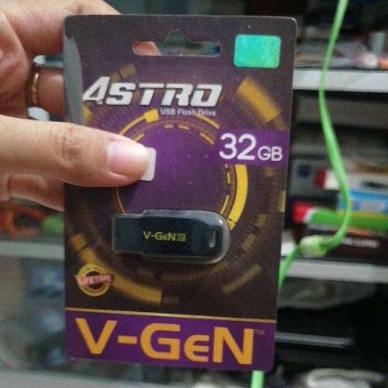 Flashdisk v-gen astro 32gb flash disk vgen 32gb flashdisk vgen 32gb