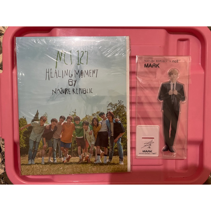 NATURE REPUBLIC MARK 127 STANDEE ALBUM