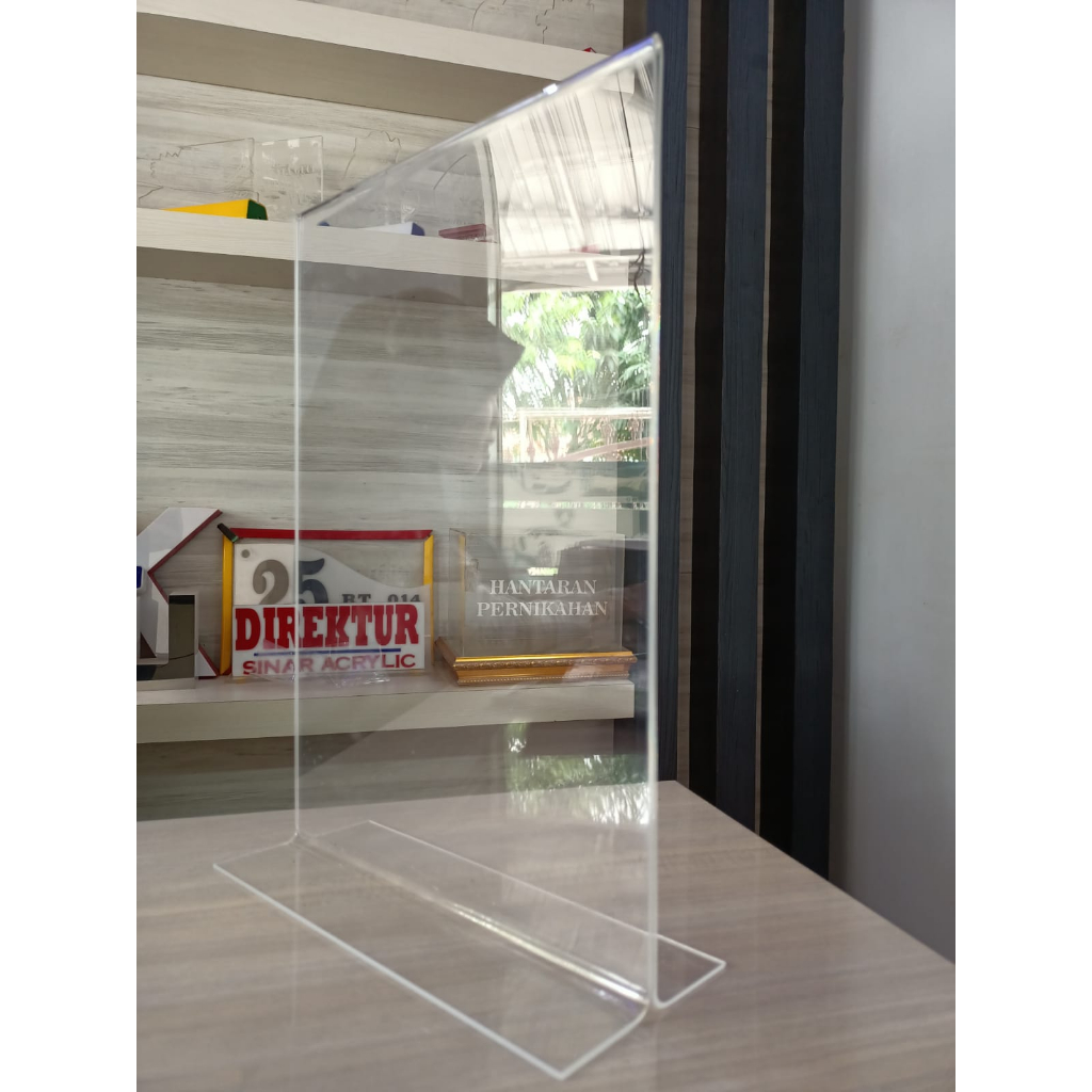 

AKRILIK PREMIUM TEMPAT BROSUR / TENT HOLDER / TENT CARD AKRILIK DISPLAY UKURAN A4, A5, A6