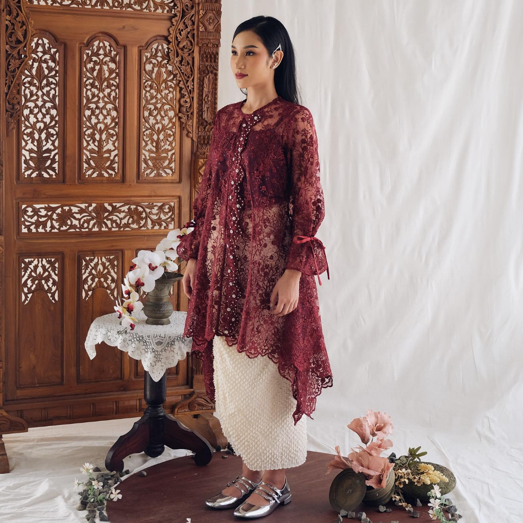 Sewa Jaleela.id - Faline Top + Kiara Skirt