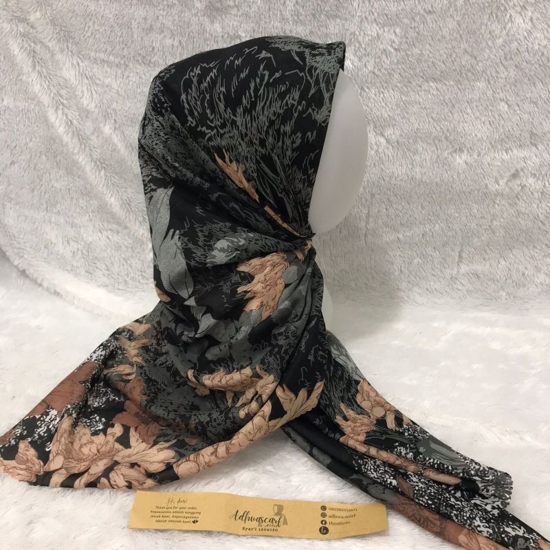 Hijab Voal Premium/Hijab Voal Segi Empat Syar'i/Jilbab Syar'i Motif