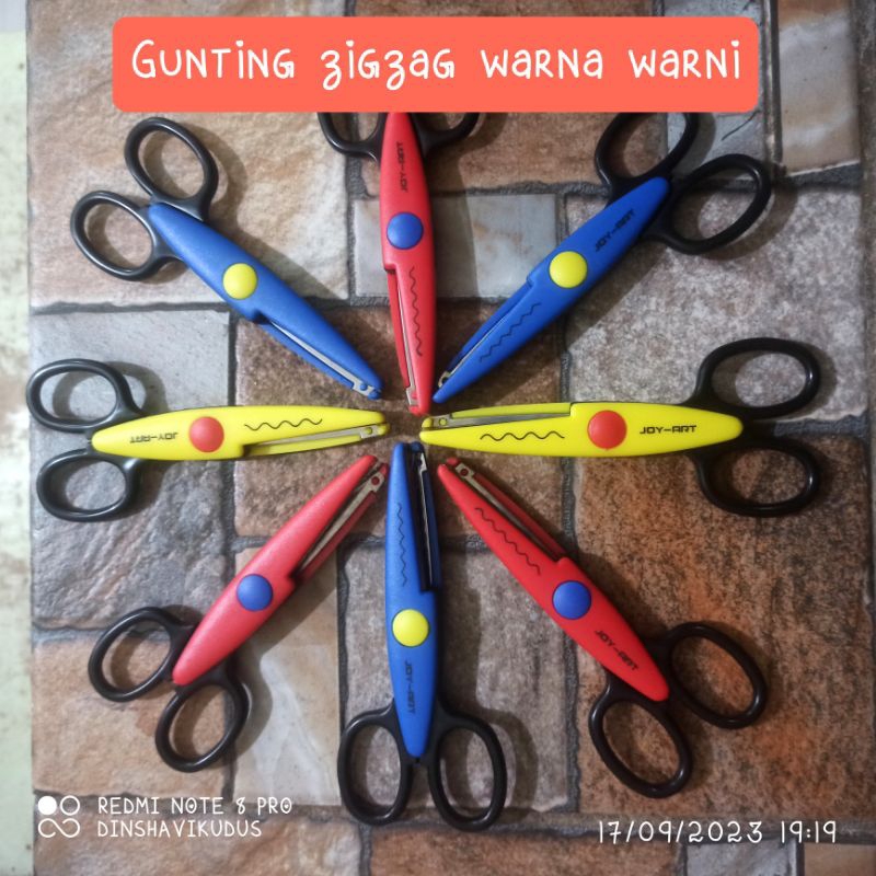 

Promo gunting zigzag garnish buat kelopak daun garnish