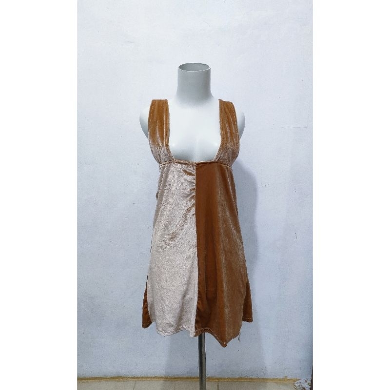 Overall Baju Kodok Wanita Dewasa Bludru