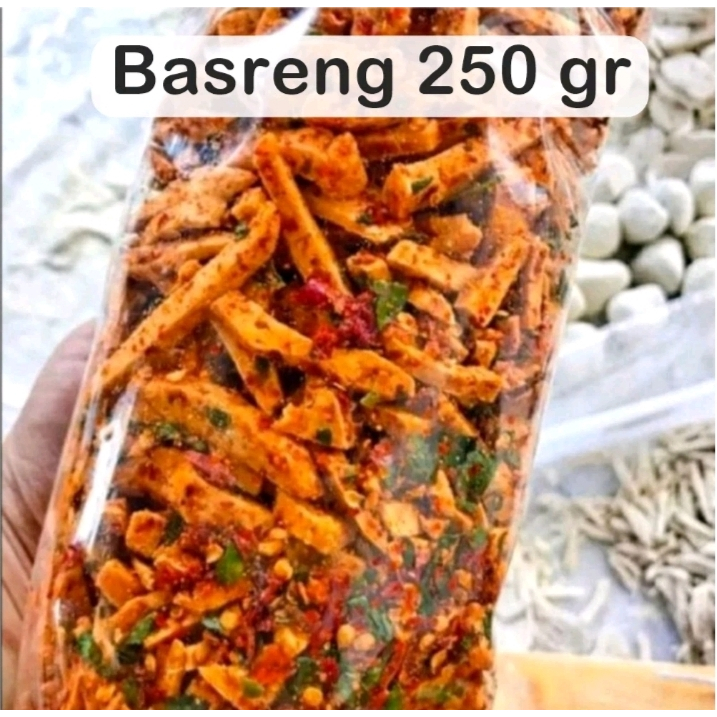 

BASRENG VIRAL / BASRENG PEDAS EXTRA DAUN JERUK/ BASRENG BUMBU BASAH / CEMILAN MURAH / CEMILAN VIRAL / CEMILAN KEKINIAN kemasan 250 gr