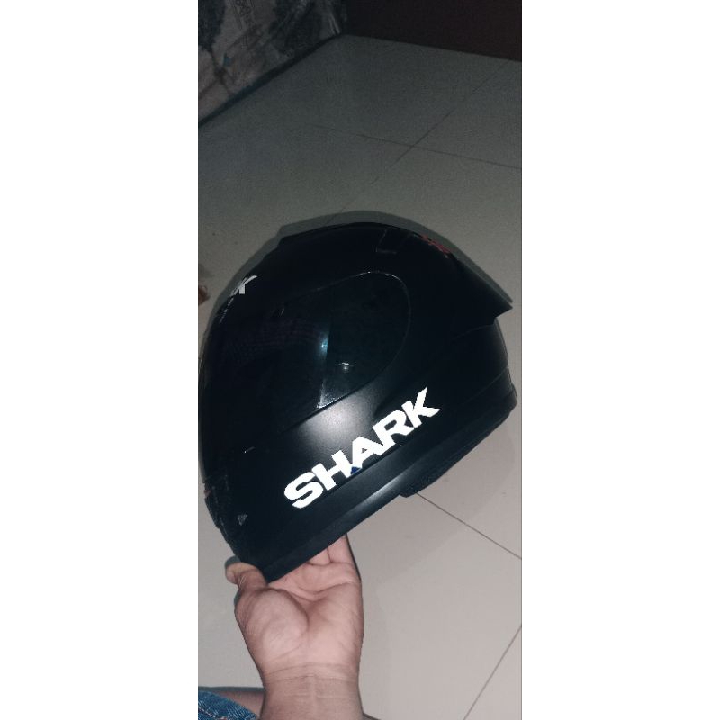 helm ala ala SHARK