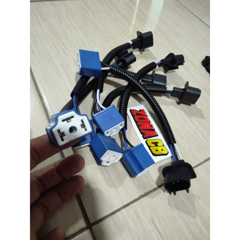 soket lampu depan daymaker h4 / soket lampu cb gl megapro tiger / SOCKET SEAL BEAM CERAMIC SOKET BOH