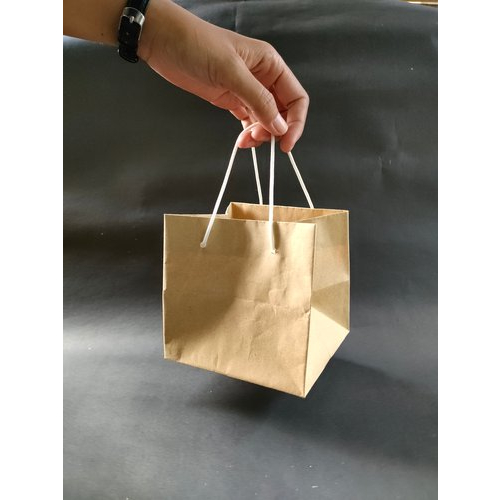 

Paper Bag 10x10x10 cm Isi 20pcs