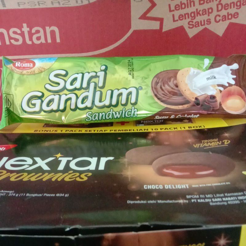 

Roma Sari Gandum Sandwich isi 4