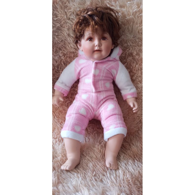 Porcelain Doll Preloved