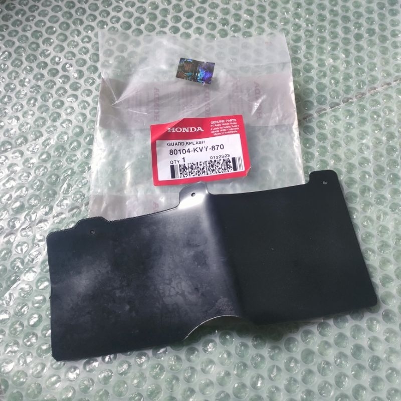 AHM 80104-KVY-870 GUARD SPLASH KARET PENAHAN TAHANAN LUMPUR BEAT LAMA KARBURATOR
