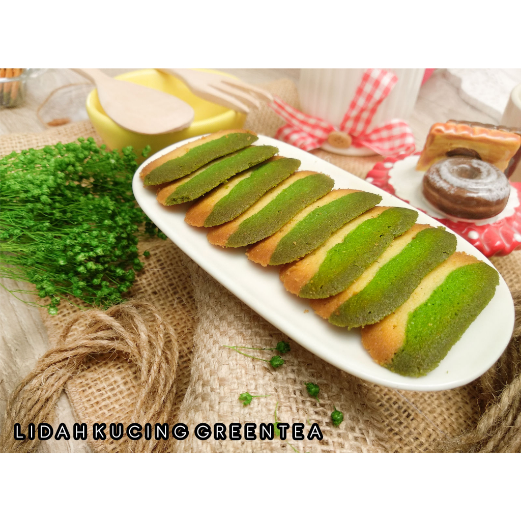 

KUE LIDAH KUCING GREEN TEA ukuran M