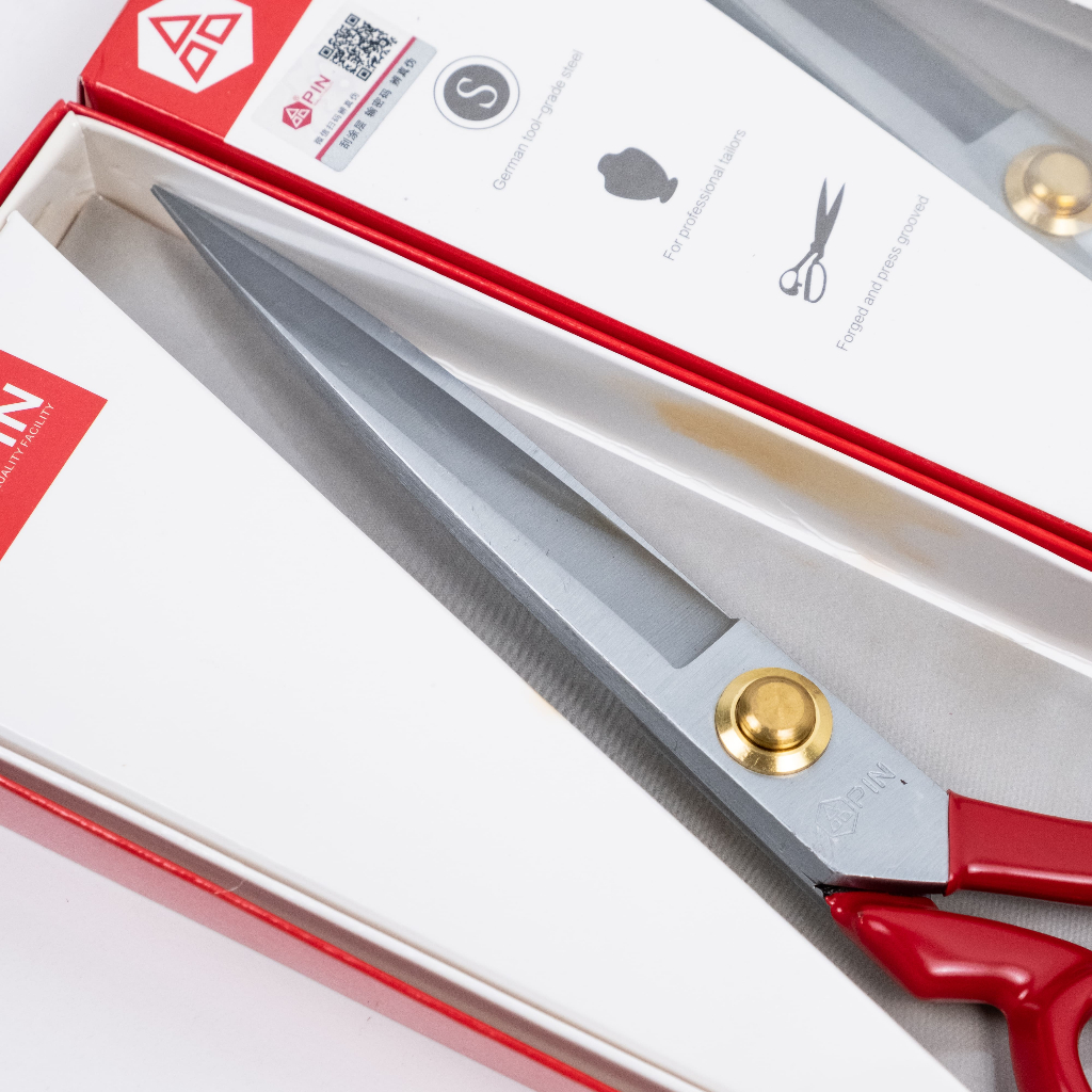 RK Gunting Kain / Gunting Potong Bahan Kain 10" Merah PIN / PIN-1104