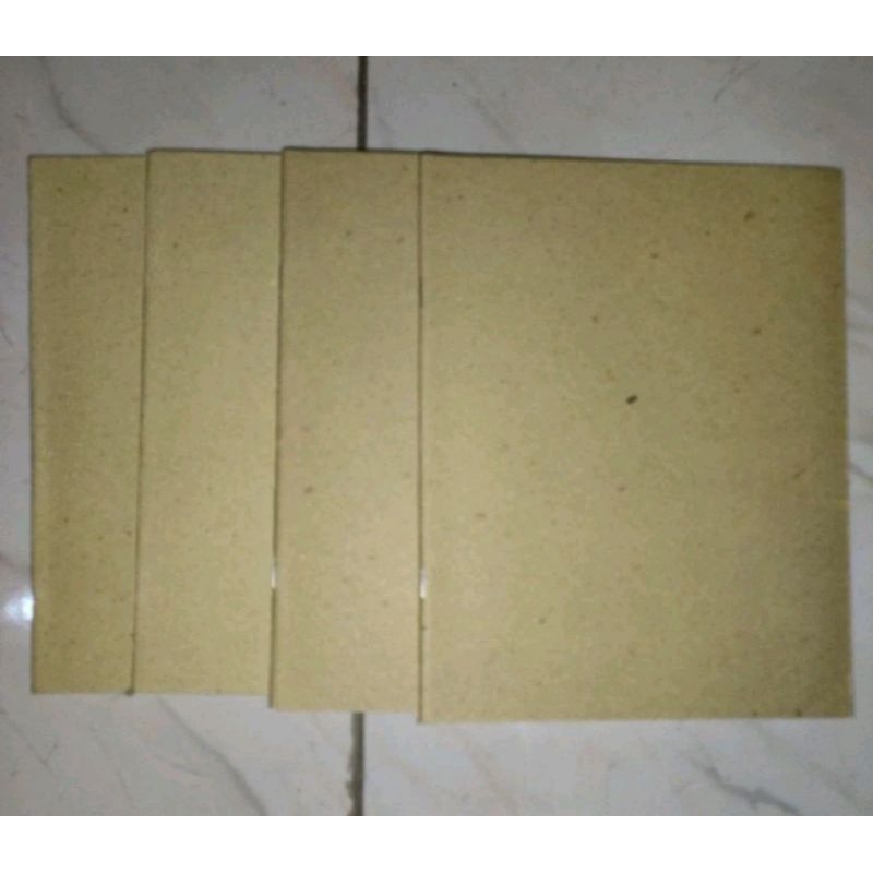 

Buku Tulis Garis 32 lbr Tanpa Cover Buku