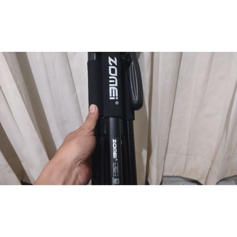tripod zomei q111