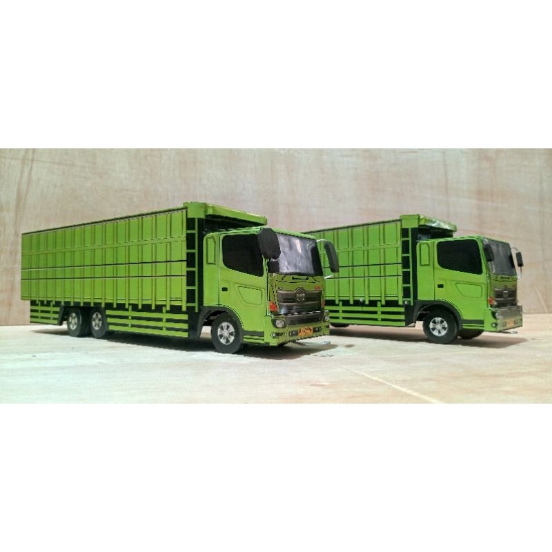 miniatur truk tronton hino 500 hijau terlaris