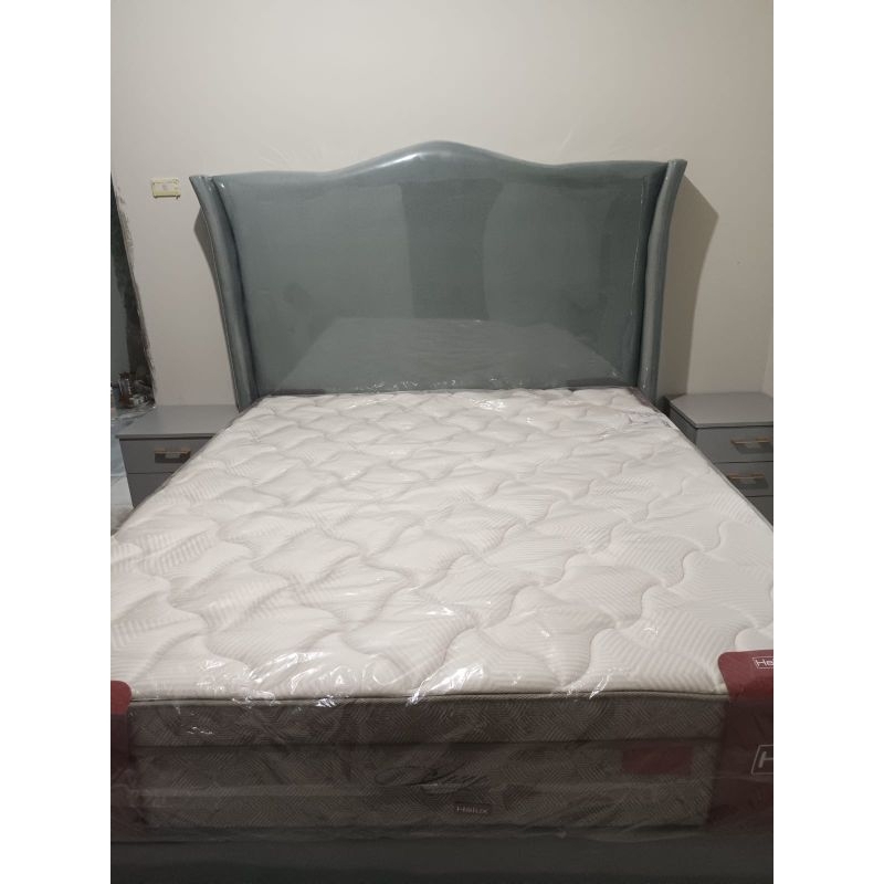 Set Ranjang Crown dan Matras Springbed Helux ivy 180x200 Free 4 bantal/guling