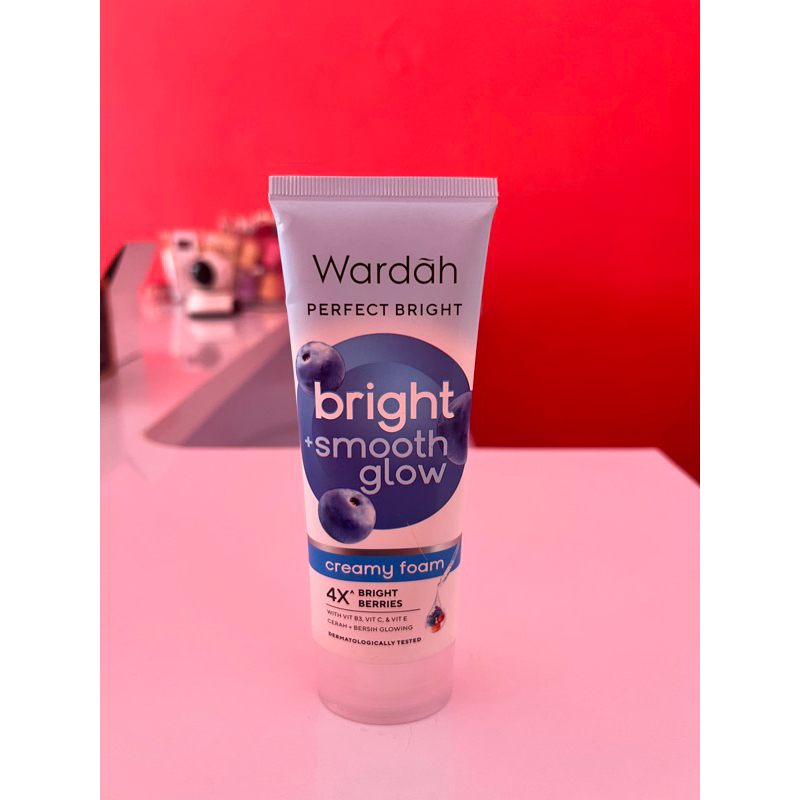 Wardah perpect bright smooth glow