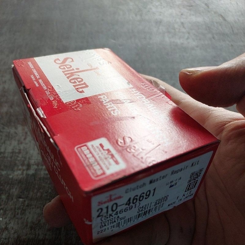 Repair kit kopling atas Dutro Saurus merk seiken SK 46691 original jepang