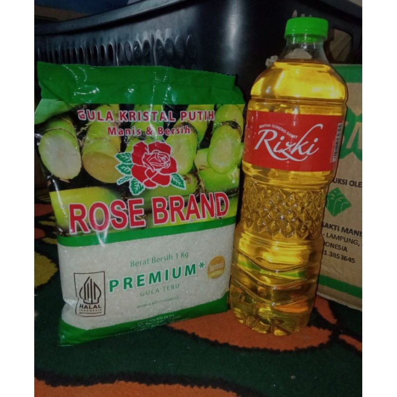 

minyak goreng 1 liter + Gula 1 kg