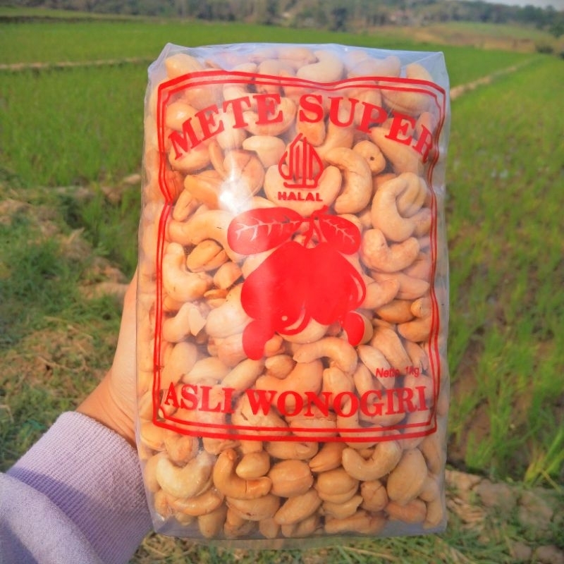 

[1kg] kacang mete asli Wonogiri kacang Mede varian rasa gurih mentah