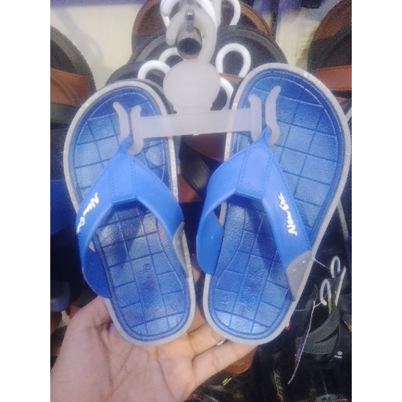 sandal jepit anak laki laki new era