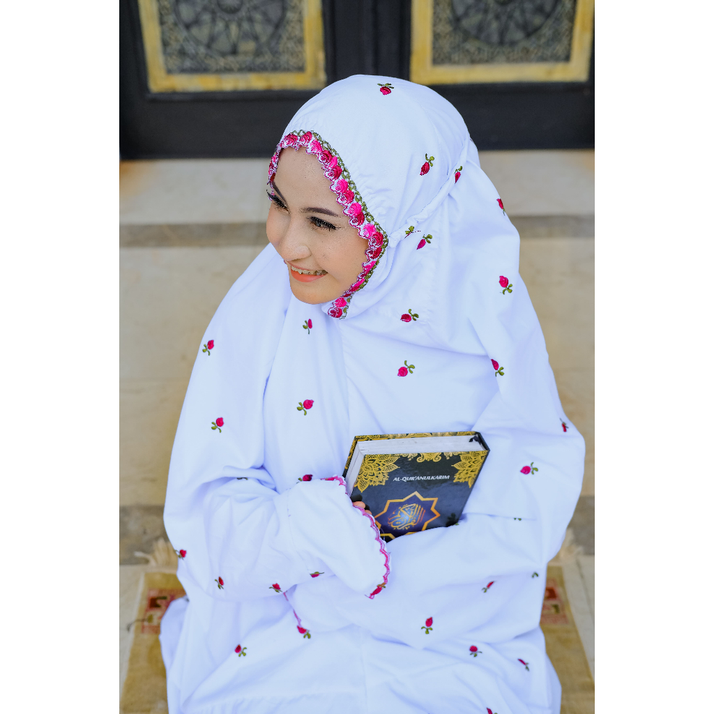 Mukena Lajuran Terusan Dewasa Santri Minang Jumbo Putih Polino Katun Bordir Merambat Bahan Adem