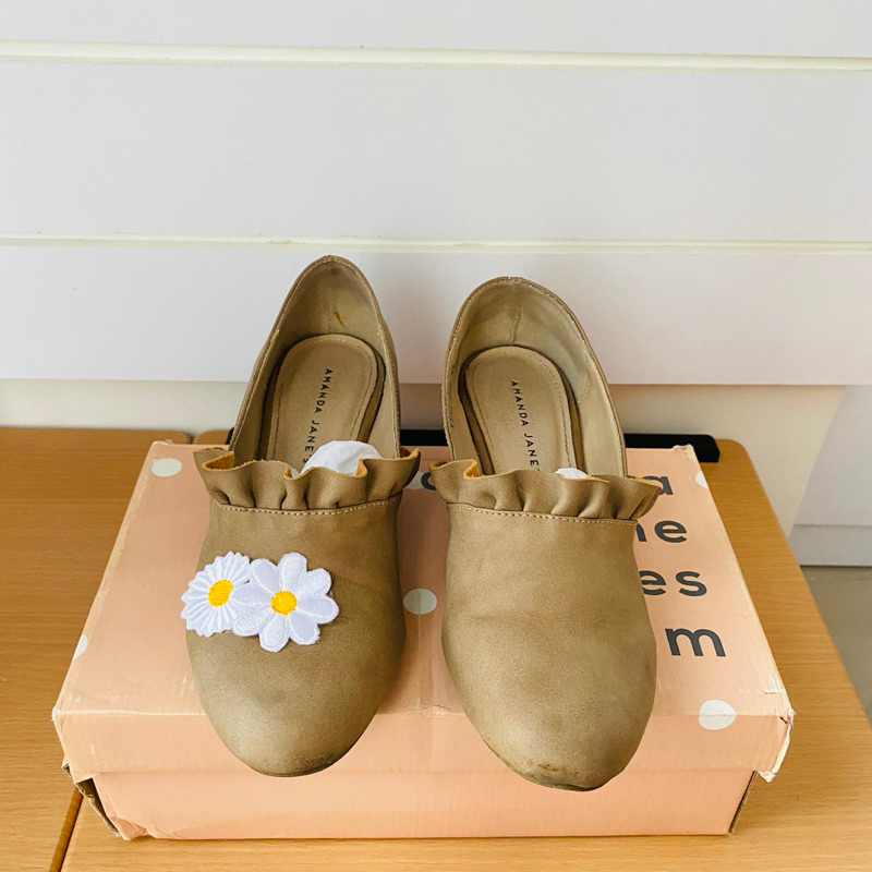 Amanda Jane’s Ruffle Shoes