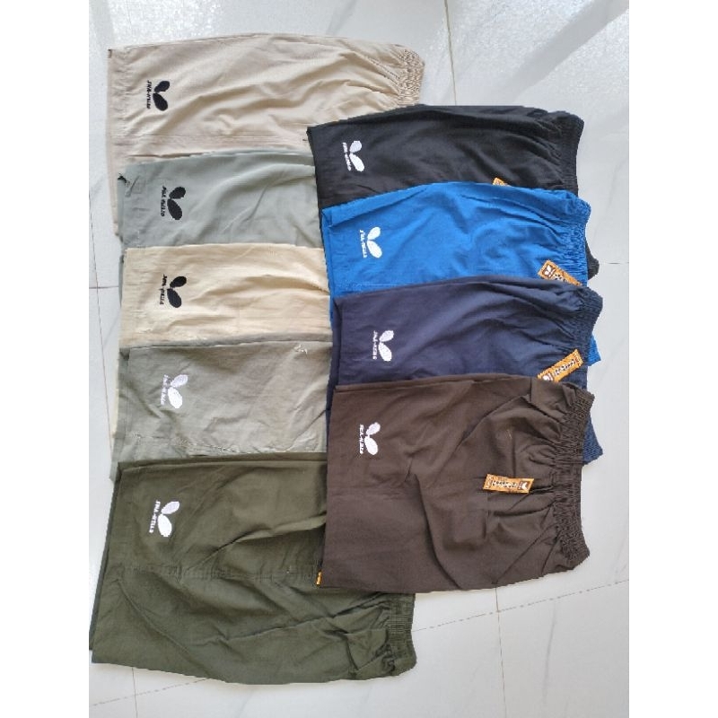 celana pendek premium pria, 3 pcs 100rb, celana kolor pria