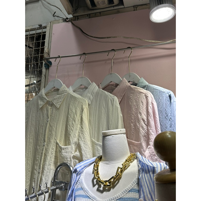 ATASAN IMPORT BANGKOK/BARANG PRATUNAM BANGKOK/ KEMEJA LENGAN PANJANG WANITA/ BAHAN HALUS