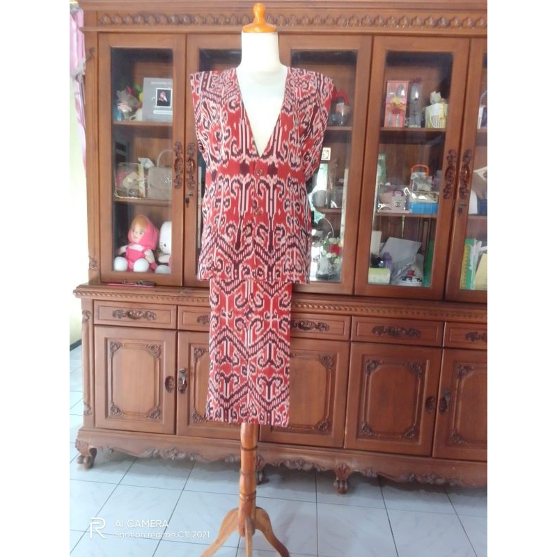 Baju Adat Dayak Kain Pua Kumbu / Baju Adat Papua / Custom Baju adat budaya Kain Pua Kumbu Kalimantan