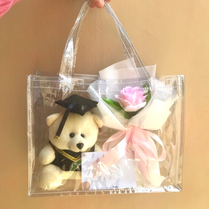 Kado wisuda | gift bag wisuda (model 1) | kado sidang | gift bag flower | kado hampers | hampers wis