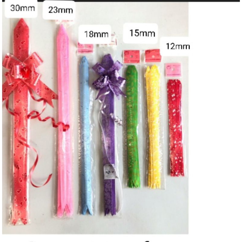 

Pita Serut Motif 10pcs / Pita Hiasan Kado / Pita Hampers / Pita serut 15 mm