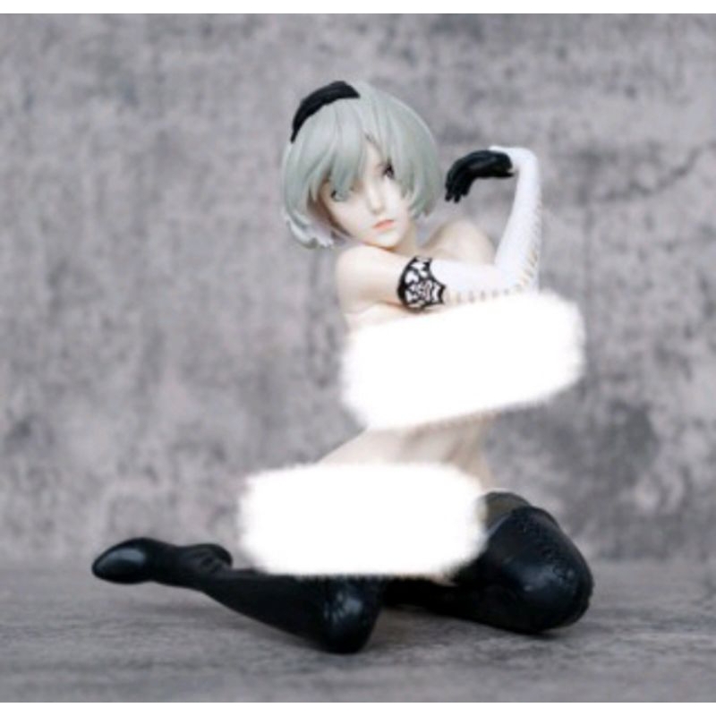 action figure sexy n cast off box