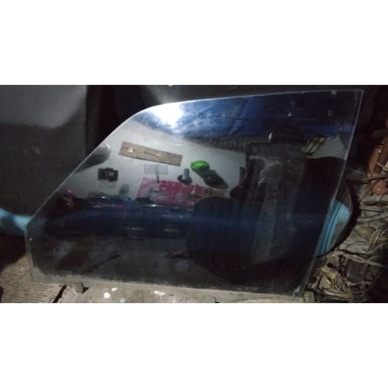 kaca pintu depan kiri civic wonder