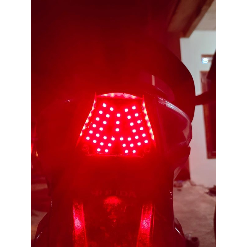 Lampu rem led SMD. stoplamp lampu runing beat karbu 8mode