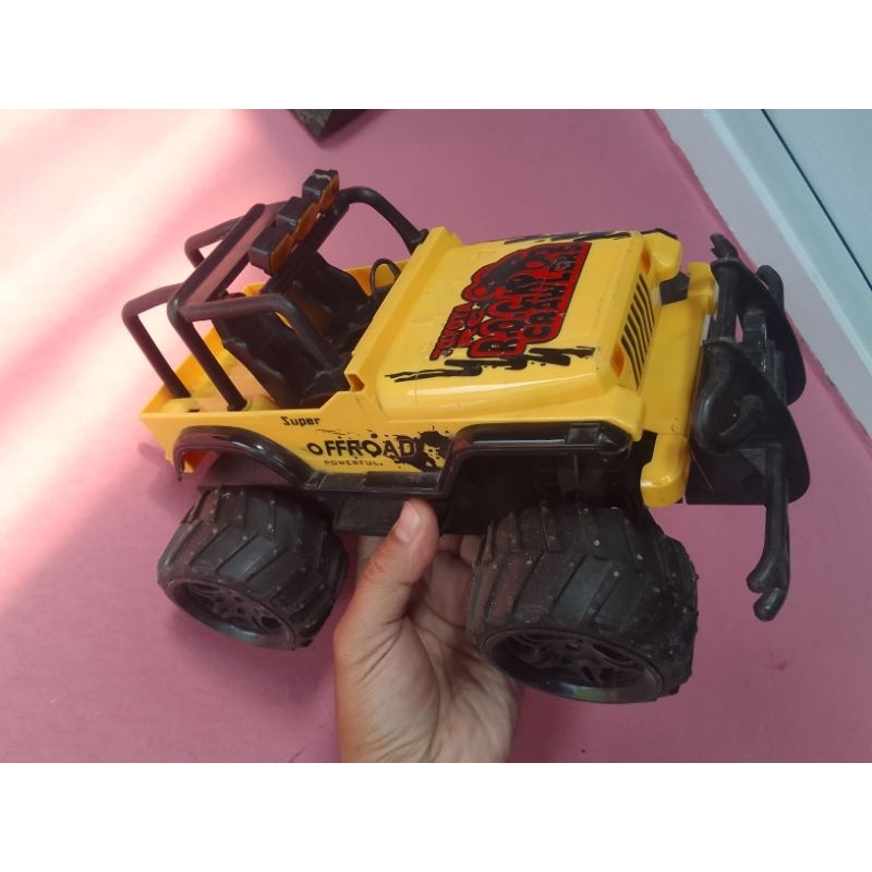 Mobil rc Jeep 1/16 tanpa pcb