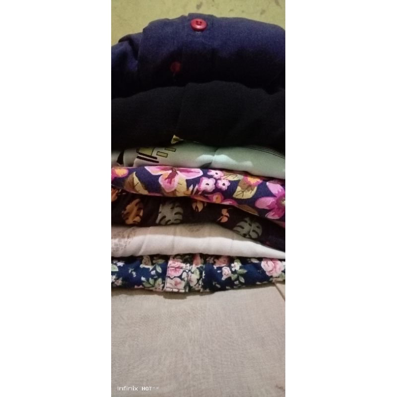 ditsy little/preloved little ditsy