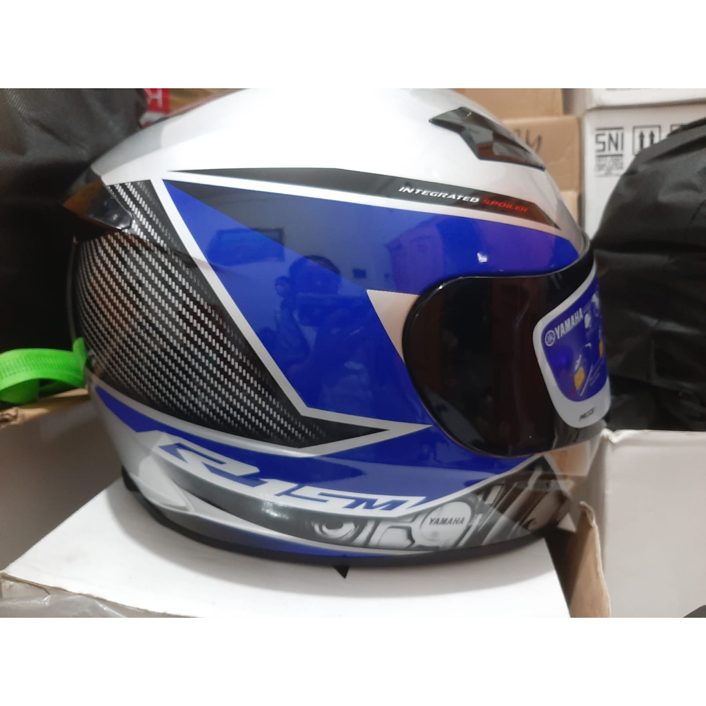 Helm Yamaha Full Face / Helm Fullface Yamaha R15 M Original (Kondisi Fisik Sedikit Lecet / Random)