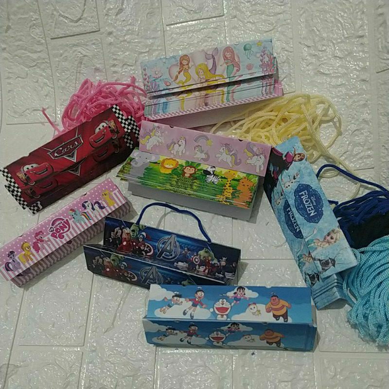 

Plastik Snack Souvenir/ Plastik ulang tahun anak uk 15x27 (Isi 10)