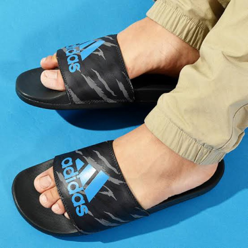 SANDAL ADIDAS ADILETTE COMFORT ORIGINAL STORE (GW1054)