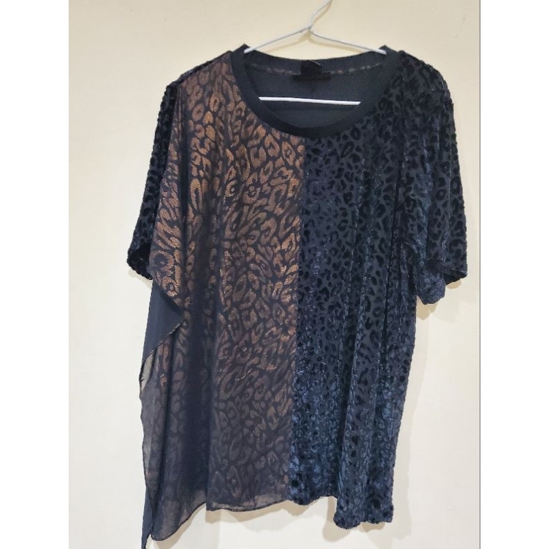 PRELOVED DKNY BLOUSE BLACK