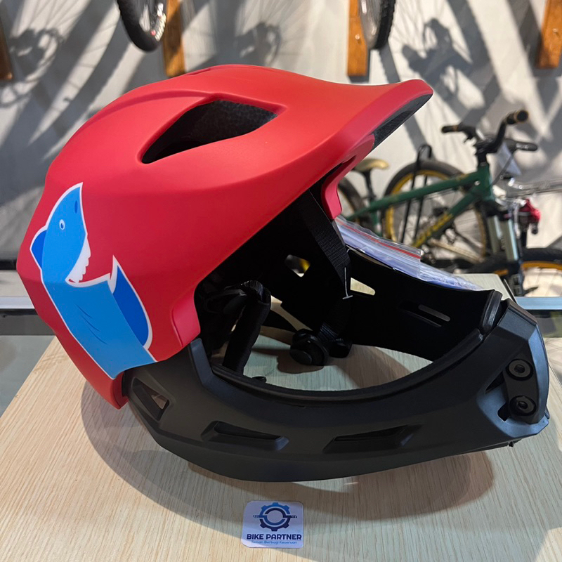 Helm Anak Raze R71 Fullface/Halfface size S/M Merah